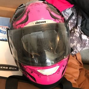 Icon riding helmet